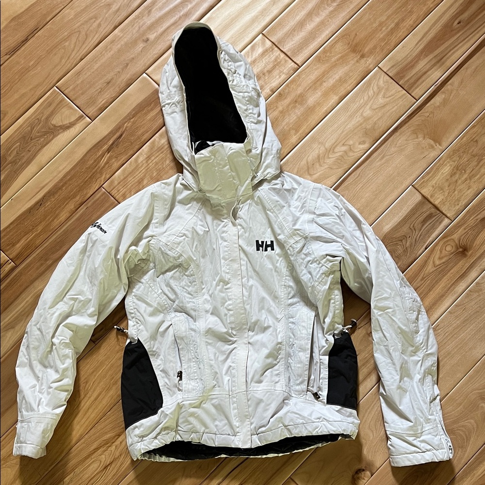 Helly Hansen White and Black Ski Jacket (Women’s, Small)